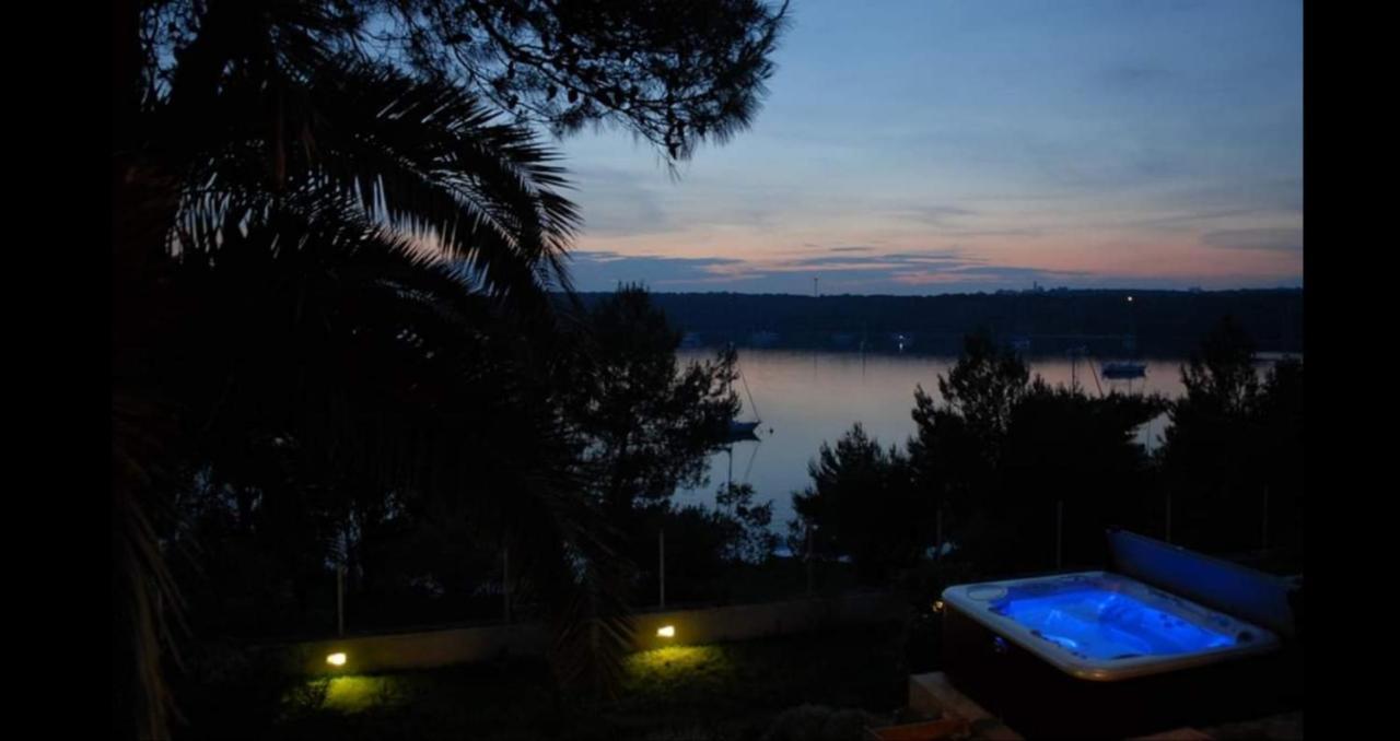Calm Sea View Apartamento Banjole Exterior foto